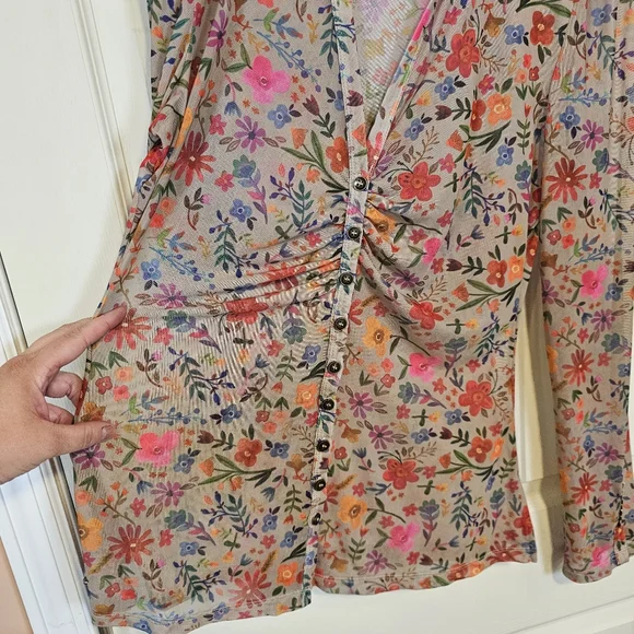 Natural Life Carina Floral Mesh Button Down Long Sleeve Collar Top - Picture 5 of 8